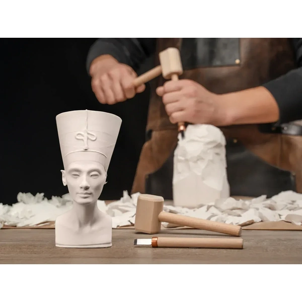 Nefertiti DIY Sculpting Kit
