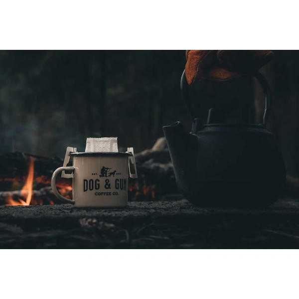 Dog & Gun Enamel Mug