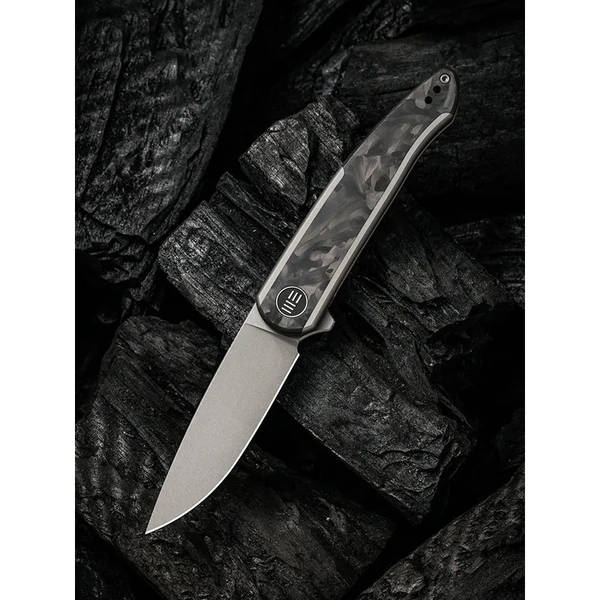 We Knife We20043-1  Smooth Sentinel Folding Knife, Ti + Cf